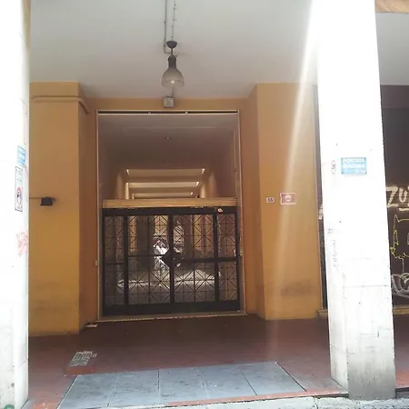 Πανσιόν R&b Centro Di *
